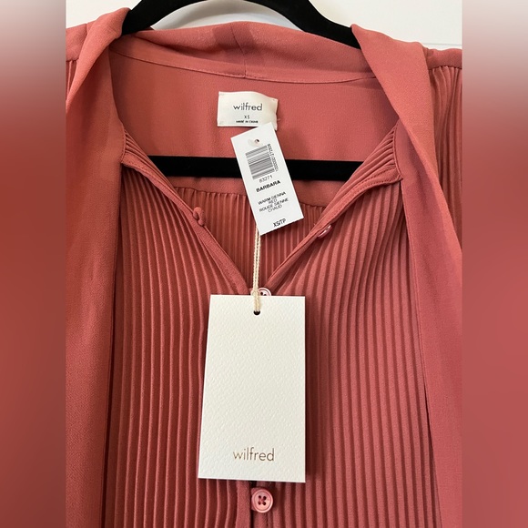Aritzia Wilfred Barbara Blouse - Picture 3 of 6